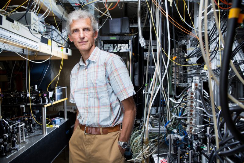 Center for Ultracold Atoms gets funding boost to “punch through tough scientific barriers and see what’s on the other side